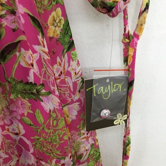 TAYLOR Floral 3/4 Sleeve V-Neck Button Ruffle Trim Smocked Mini Dress Small Sz 4 - Picture 4 of 8
